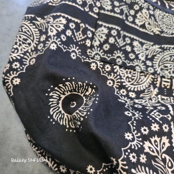 We The Free Hawkins Black Tote Excellent Condition - Picture 12 of 16